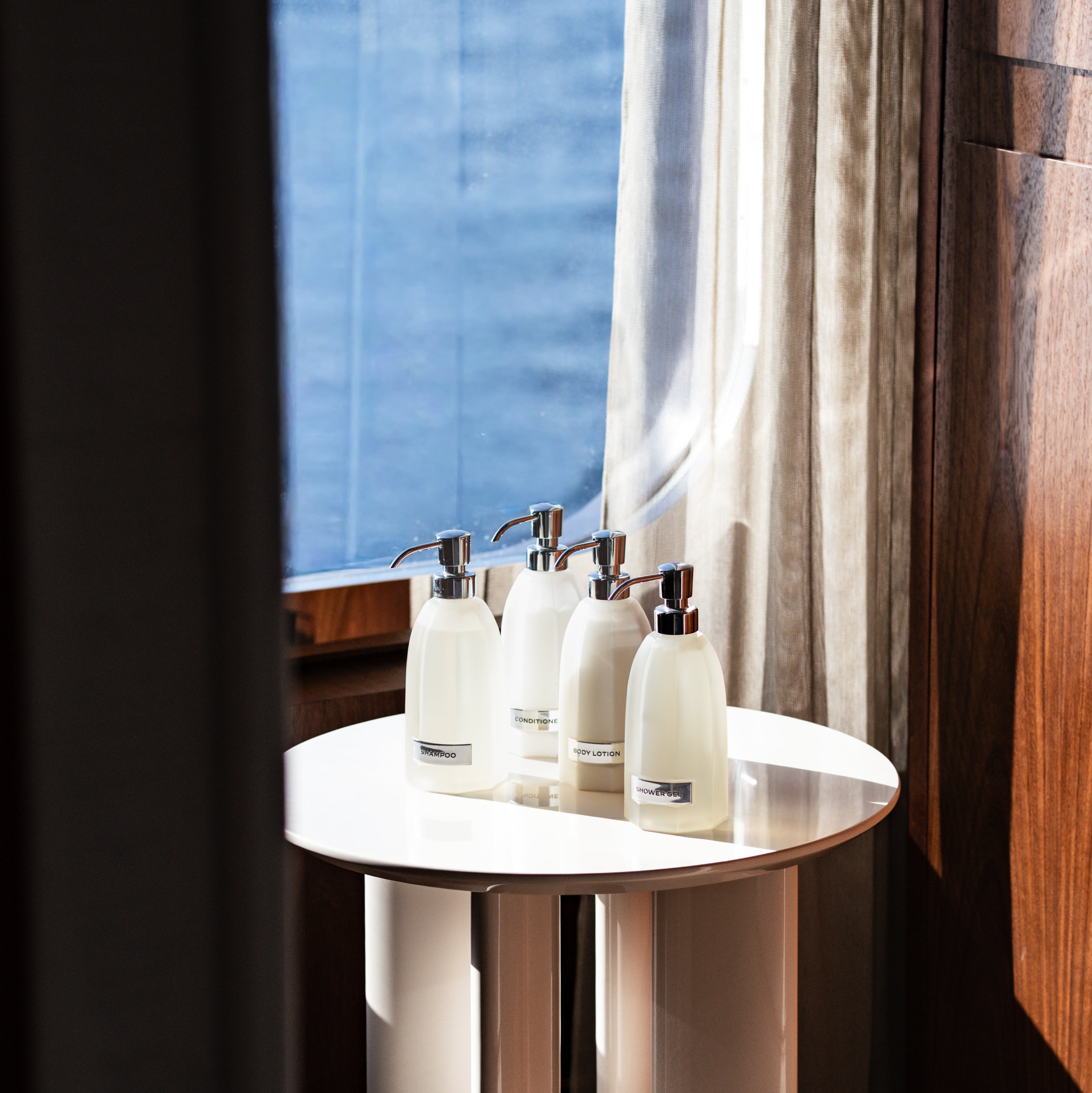 Maison d'Orsay Paris -Unisex perfumes, candles and diffusers